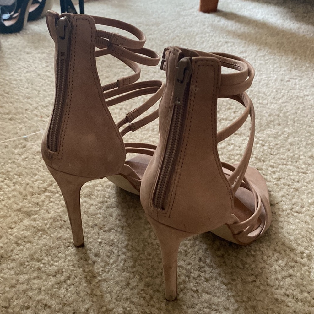 Steve Madden Nude Strappy Heels Size 8 - Picture 2 of 6
